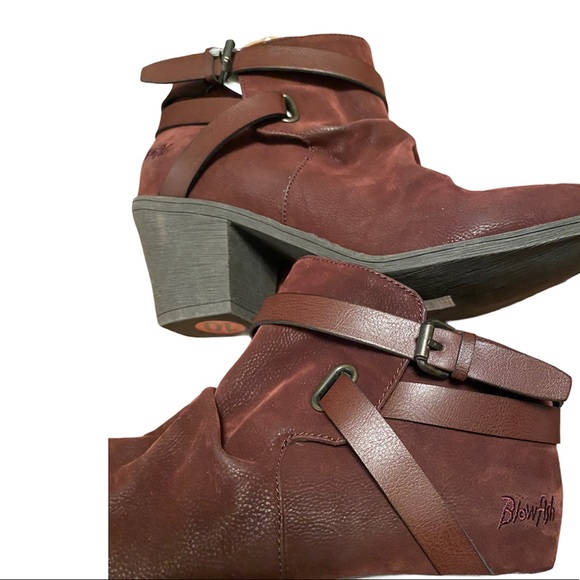 NWOT Blowfish burgundy slouchy ankle strap bootie - Picture 4 of 6